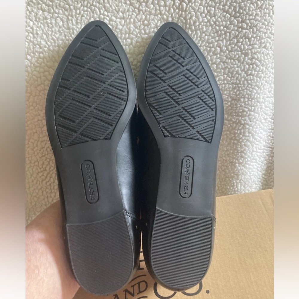 FRYE AND CO Elara Women's studded penny loafers Size 7M Brand new in box - Picture 7 of 13